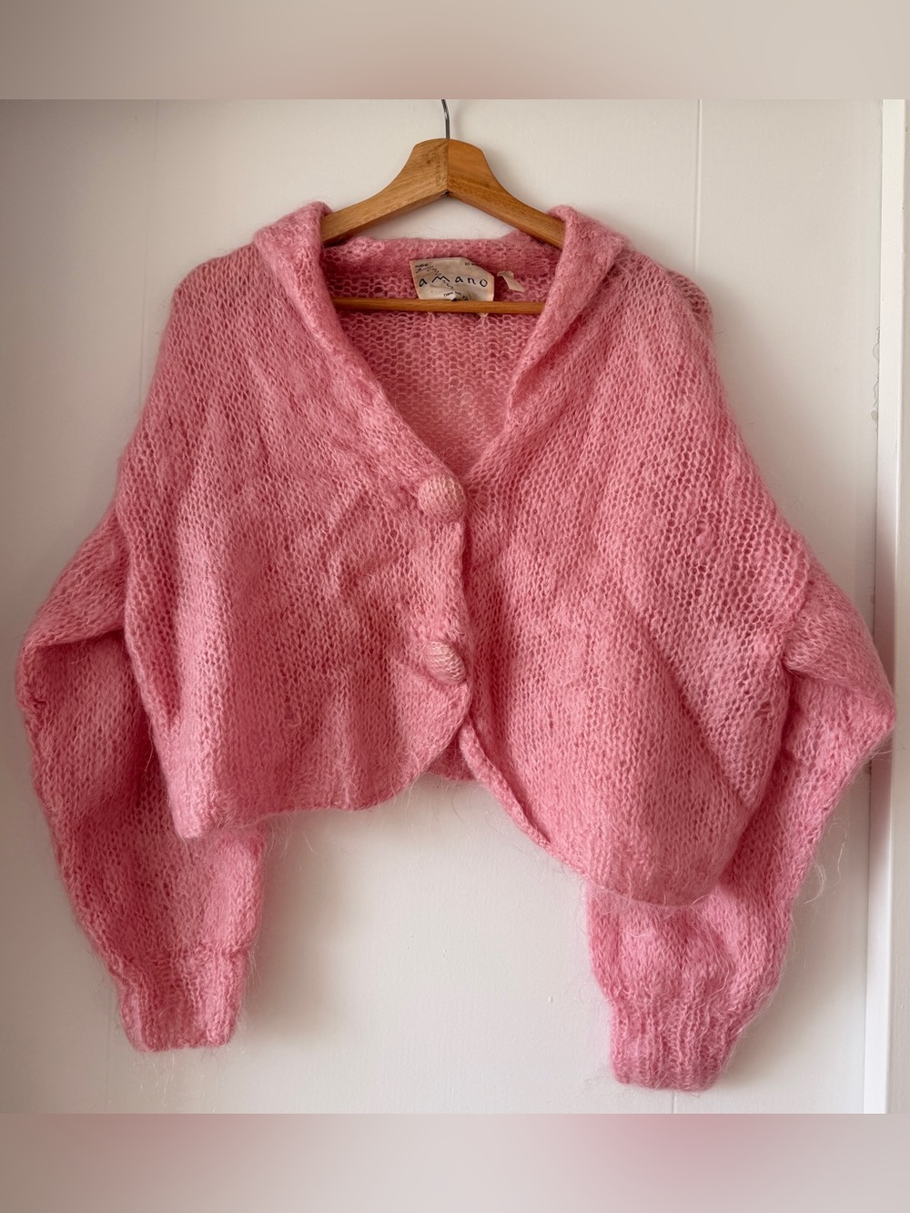 RARE VINTAGE 80’s AMANO Hand-Knit Pink Cropped Cardigan Sweater
